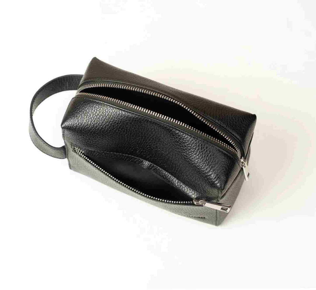 Premium Travel Organizer – Magnetic & Zipper Side Chamber